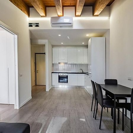 Lux Apartment 2 Milano Metro M2 Экстерьер фото