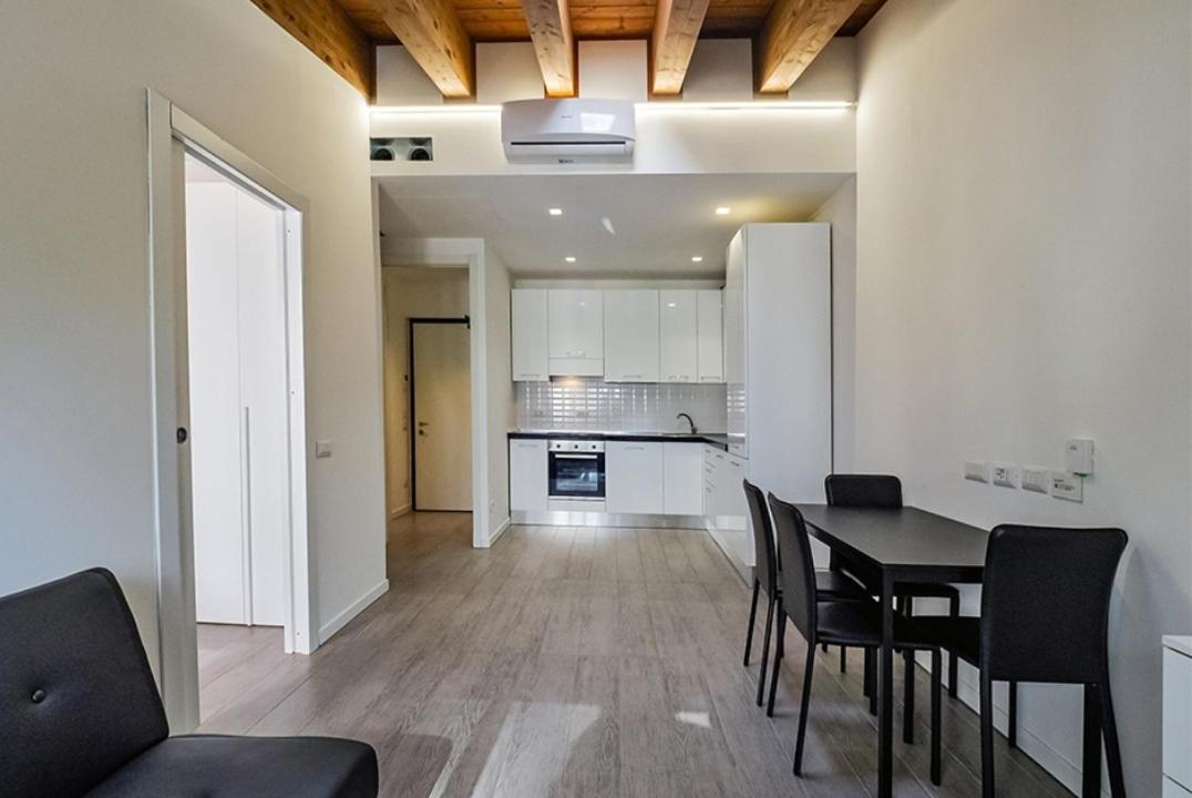 Lux Apartment 2 Milano Metro M2 Экстерьер фото